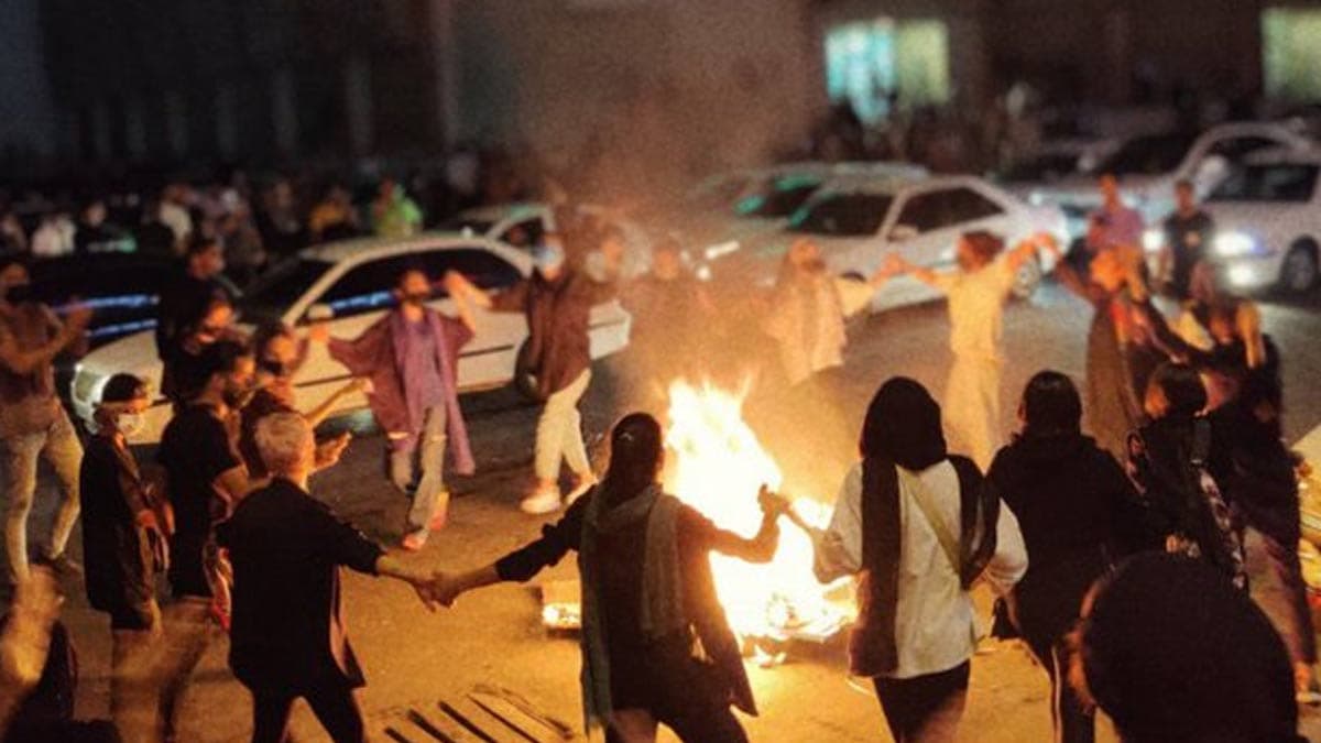 Night protests in Shiraz